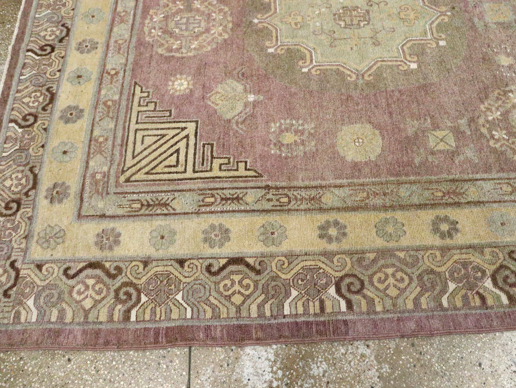 Antique East Turkestan Khotan Gallery Carpet, No.29531 - Galerie Shabab