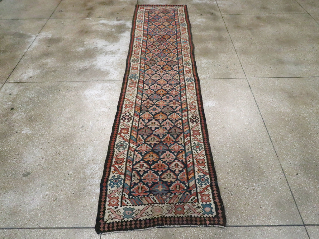 Vintage Turkish Flatweave Kilim Runner, No.29533 - Galerie Shabab