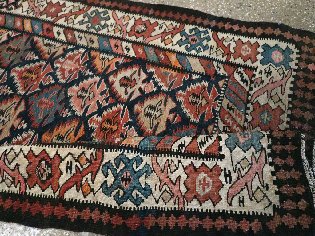 Vintage Turkish Flatweave Kilim Runner, No.29533 - Galerie Shabab