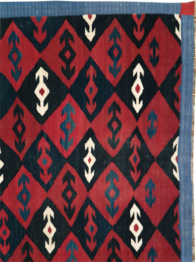 Vintage Persian Flatweave Kilim Room Size Carpet, No.29537 - Galerie Shabab
