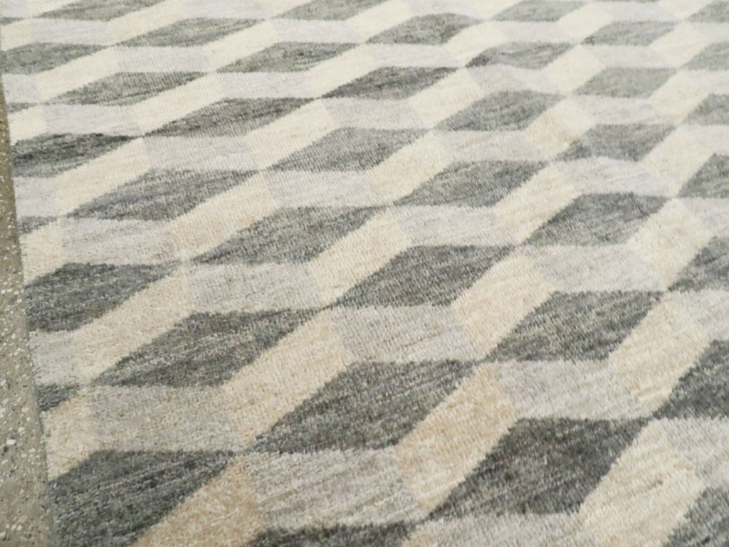 Contemporary Turkish Anatolian Room Size Carpet, No.29541 - Galerie Shabab