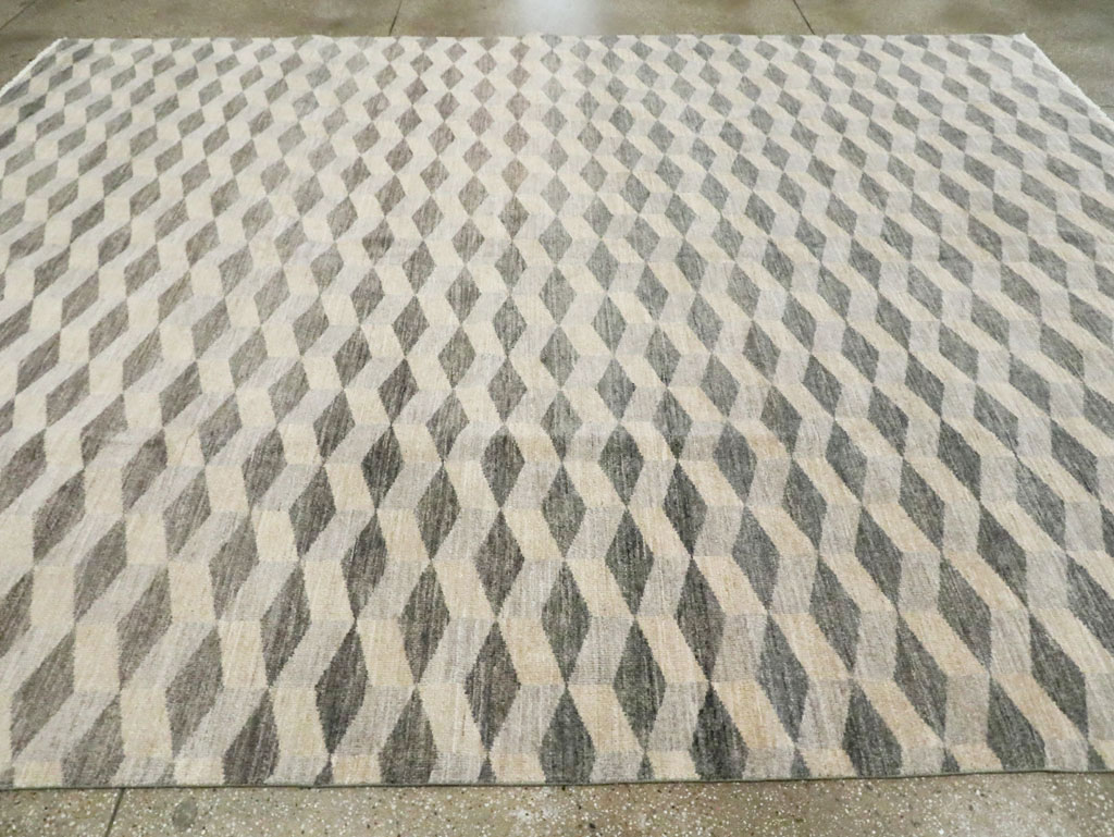 Contemporary Turkish Anatolian Room Size Carpet, No.29541 - Galerie Shabab