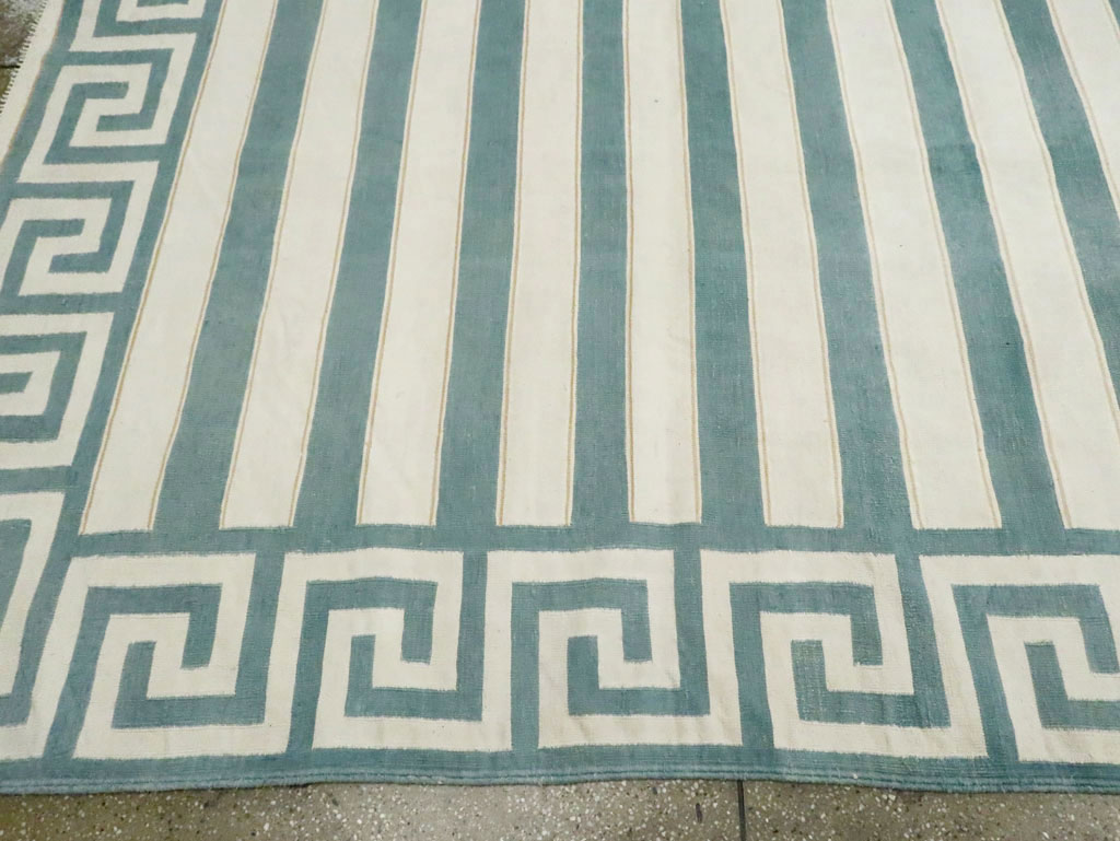 Mid-20th Century Indian Flat-Weave Dhurrie, No.29573 - Galerie Shabab