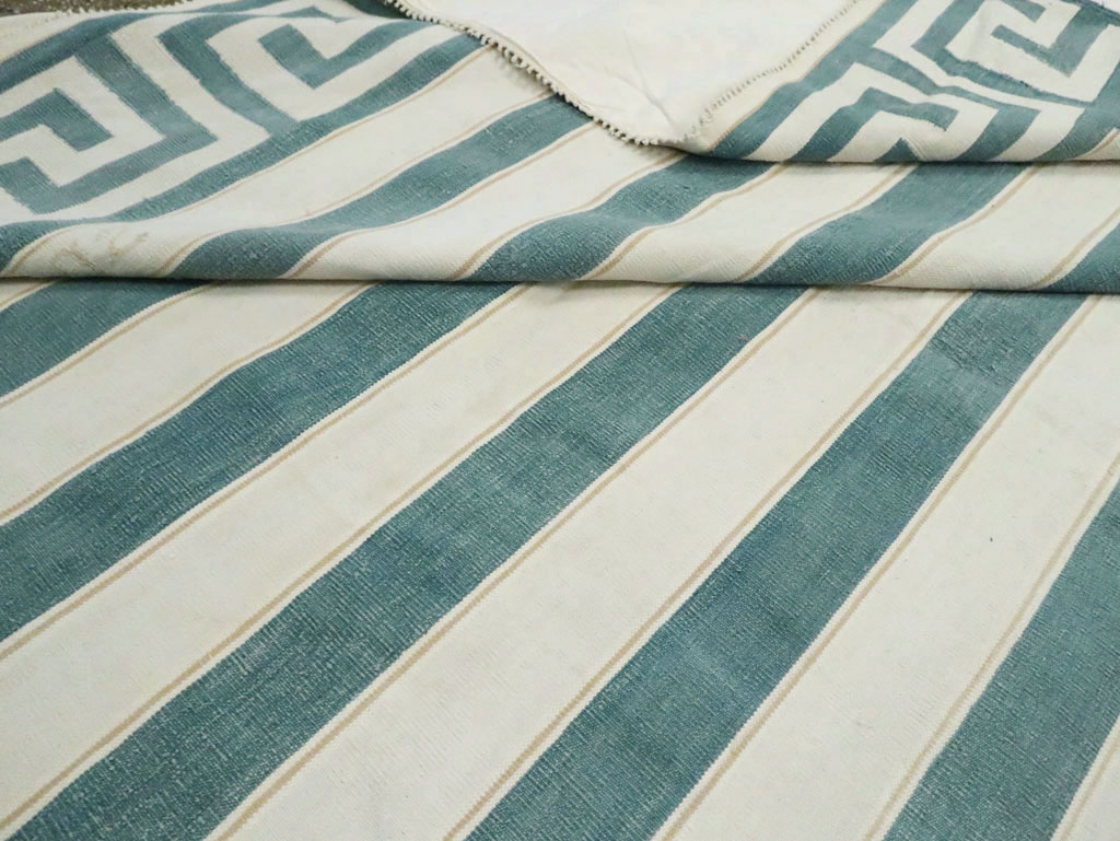 Mid-20th Century Indian Flat-Weave Dhurrie, No.29573 - Galerie Shabab