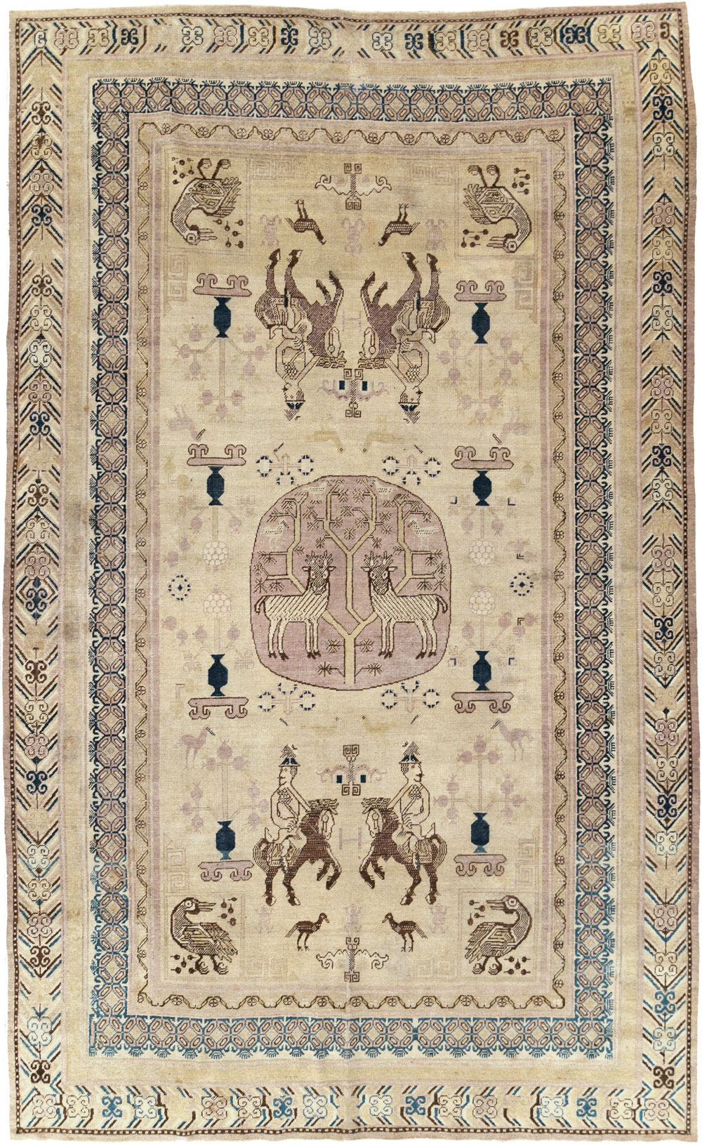 Antique East Turkestan Carpet, No.29575 - Galerie Shabab