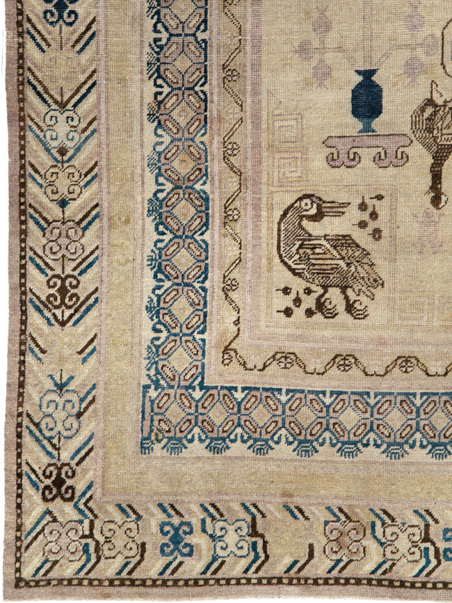 Antique East Turkestan Carpet, No.29575 - Galerie Shabab