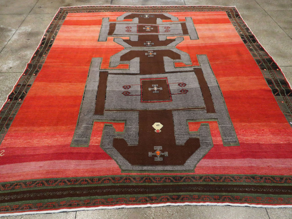 Vintage Anatolian Square Carpet, No.29577 - Galerie Shabab