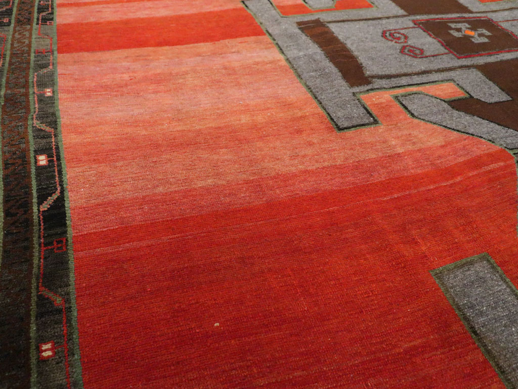 Vintage Anatolian Square Carpet, No.29577 - Galerie Shabab