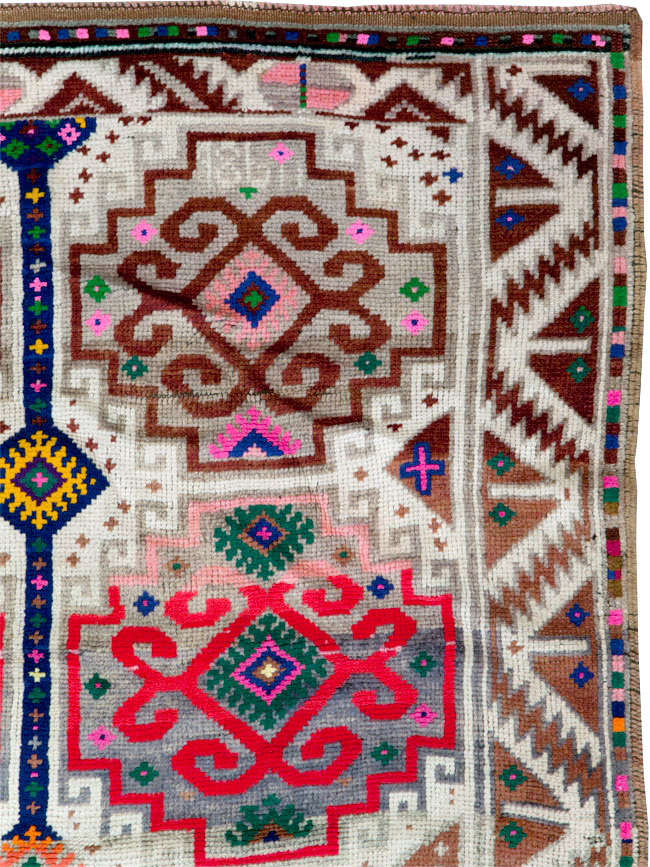 Vintage Turkish Anatolian Wide Gallery Runner, No.29578 - Galerie Shabab