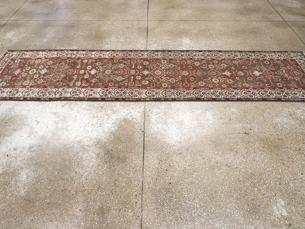 Antique Persian Malayer Runner, No.29582 - Galerie Shabab