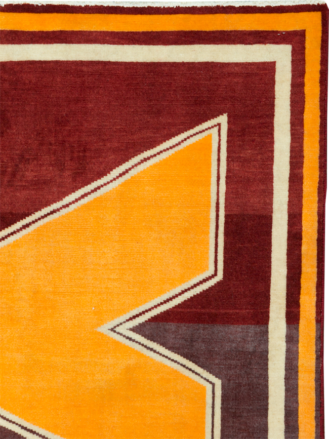 Vintage Persian Tabriz Throw Rug With Virginia Tech Logo (Pair: 1 of 2), No.29587 - Galerie Shabab