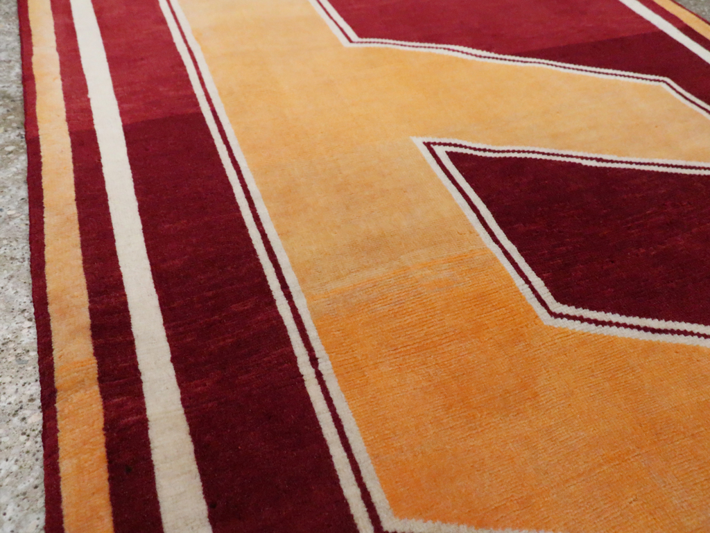 Vintage Persian Tabriz Throw Rug With Virginia Tech Logo (Pair: 2 of 2), No.29588 - Galerie Shabab