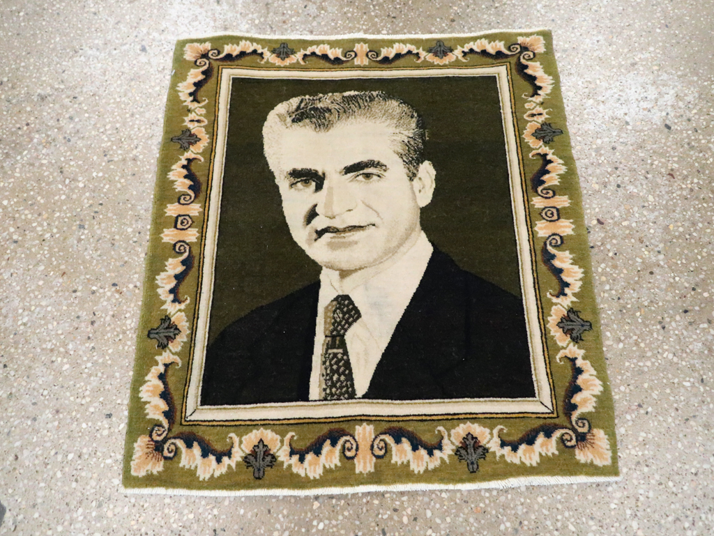 Vintage Persian Pictorial Tabriz Rug, No.29591 - Galerie Shabab