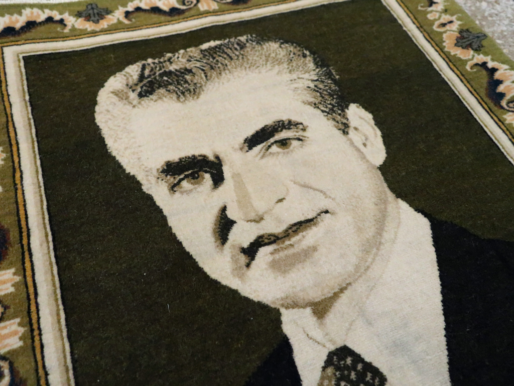 Vintage Persian Pictorial Tabriz Rug, No.29591 - Galerie Shabab