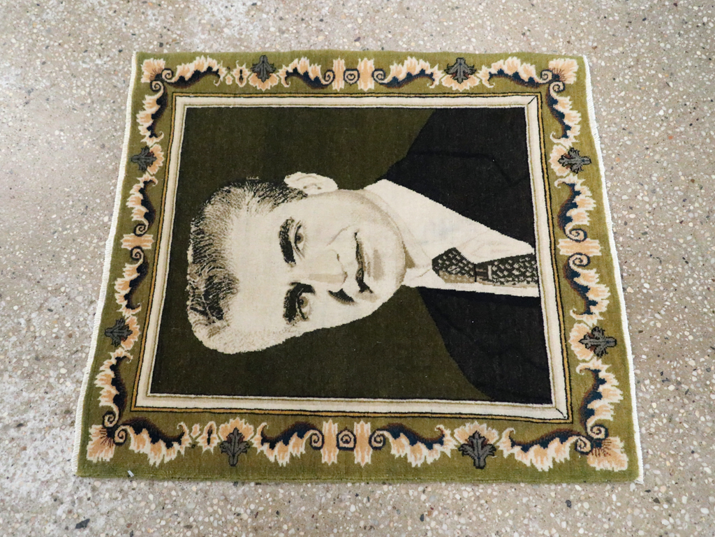 Vintage Persian Pictorial Tabriz Rug, No.29591 - Galerie Shabab