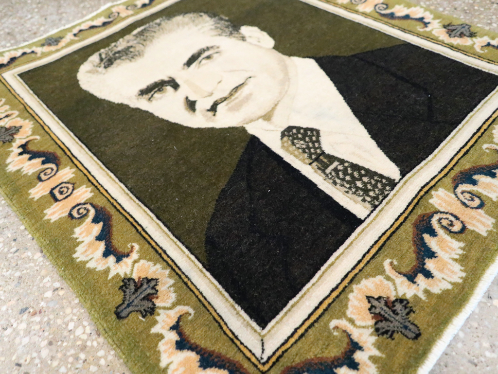 Vintage Persian Pictorial Tabriz Rug, No.29591 - Galerie Shabab