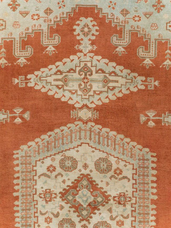 Vintage Persian Veece Room Size Carpet, No.29599 - Galerie Shabab