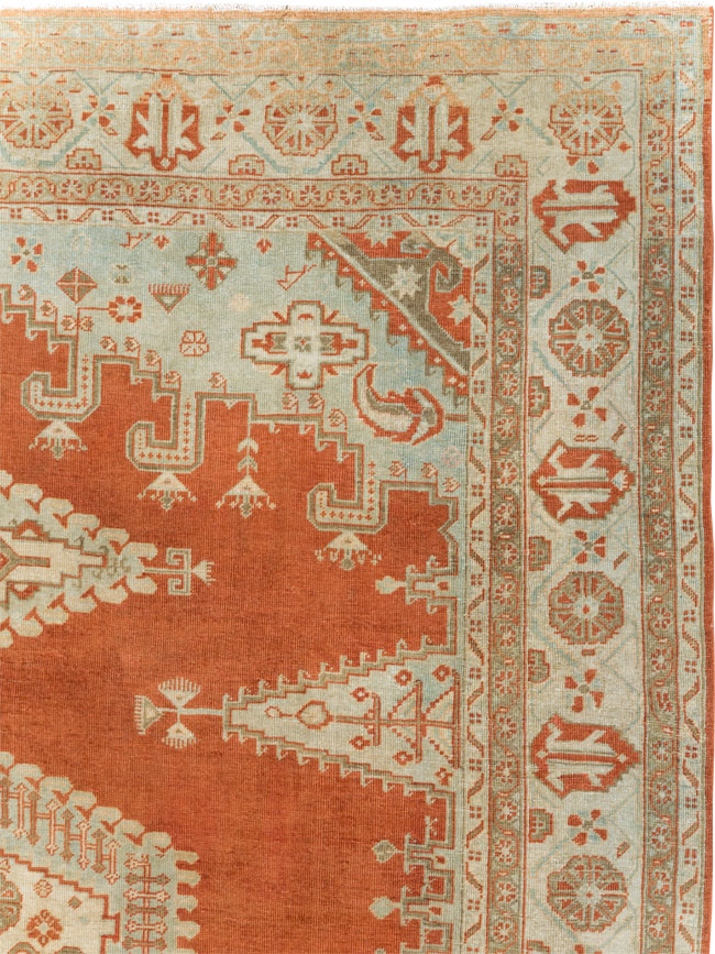 Vintage Persian Veece Room Size Carpet, No.29599 - Galerie Shabab