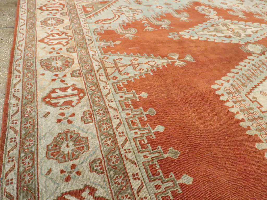 Vintage Persian Veece Room Size Carpet, No.29599 - Galerie Shabab