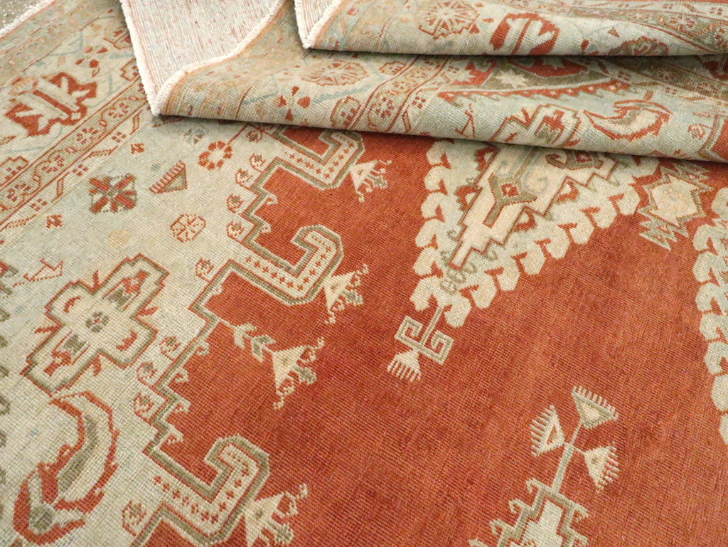 Vintage Persian Veece Room Size Carpet, No.29599 - Galerie Shabab