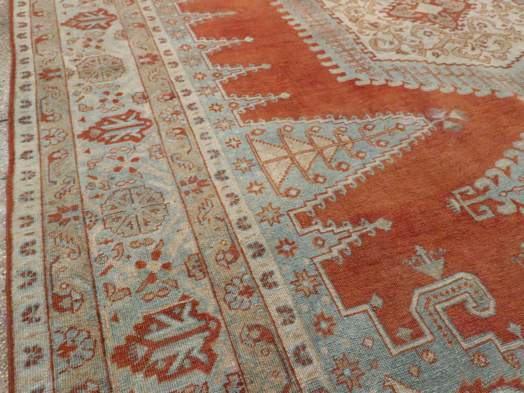 Vintage Persian Veece Carpet, No.29600 - Galerie Shabab