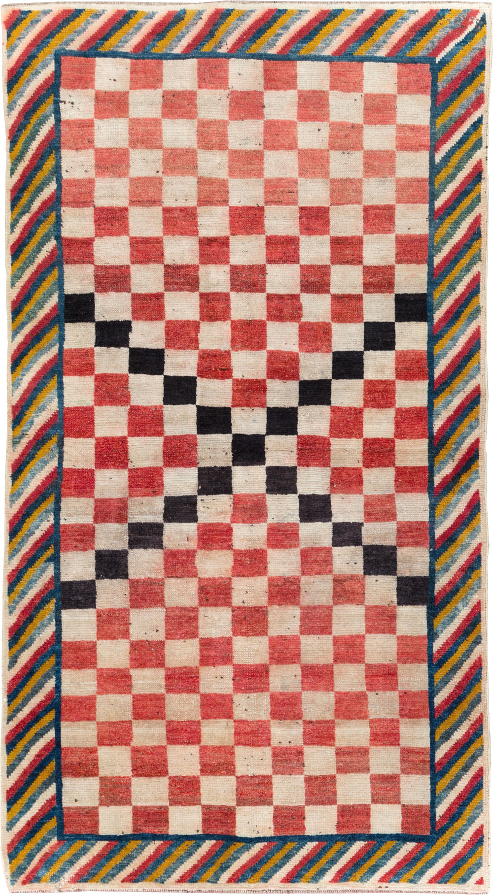 Vintage Persian Gabbeh Accent Rug, No.29601 - Galerie Shabab