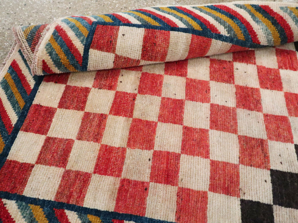 Vintage Persian Gabbeh Accent Rug, No.29601 - Galerie Shabab