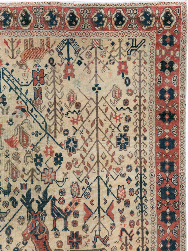 Vintage Persian Qashqai Pictorial Accent Rug, No.29608 - Galerie Shabab