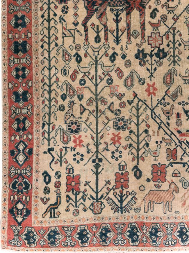 Vintage Persian Qashqai Pictorial Accent Rug, No.29608 - Galerie Shabab