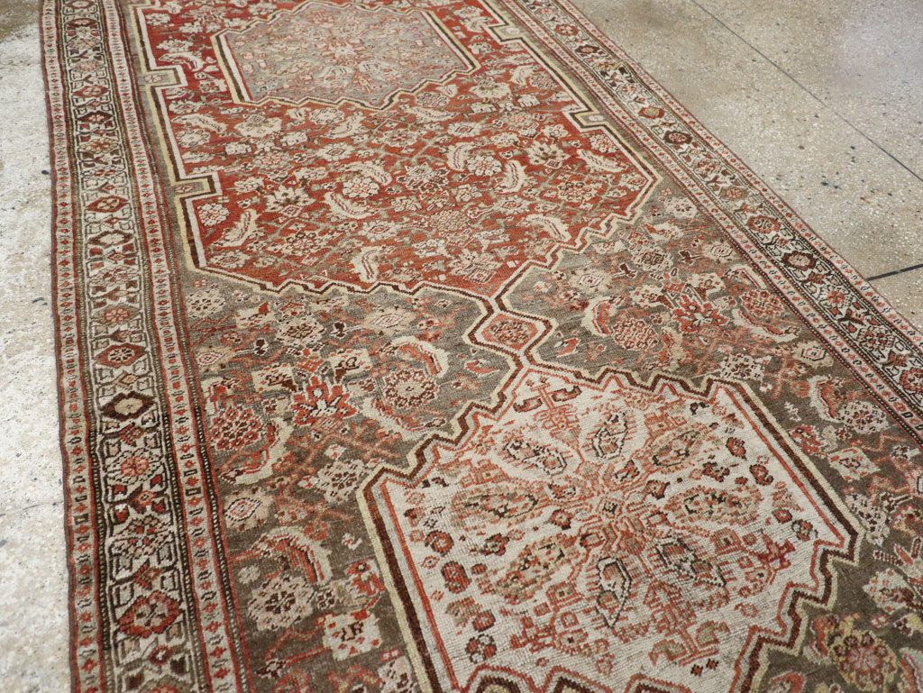Antique Persian Bidjar Long Runner, No.29609 - Galerie Shabab
