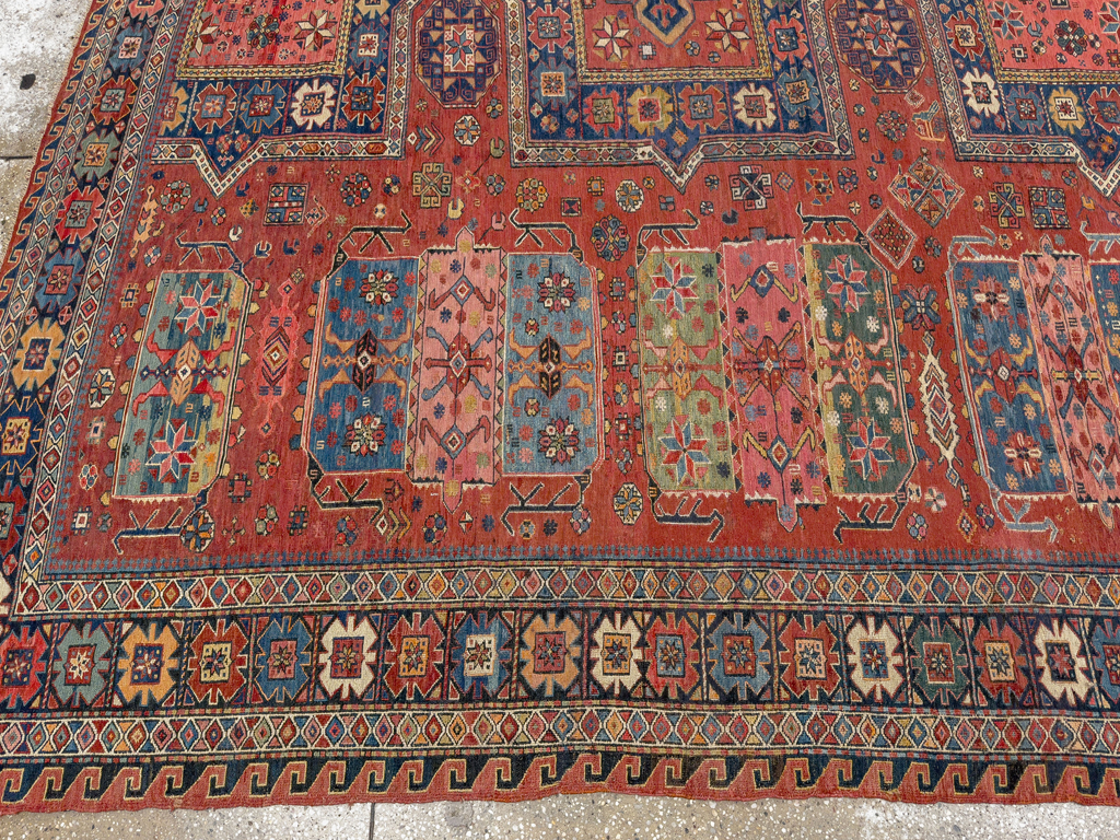 Antique Central Asian Soumak Room Size Carpet, No.29613 - Galerie Shabab