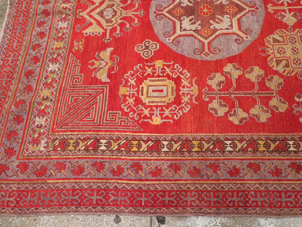 Antique East Turkestan Khotan Gallery Carpet, No.29616 - Galerie Shabab