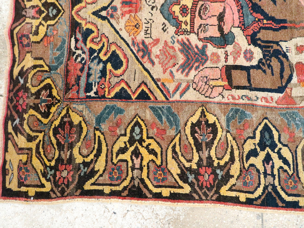 Antique Persian Kurdish Rug, No.29621 - Galerie Shabab
