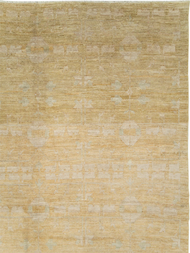 Modern Turkish Anatolian Oversize Carpet, No.29622 - Galerie Shabab