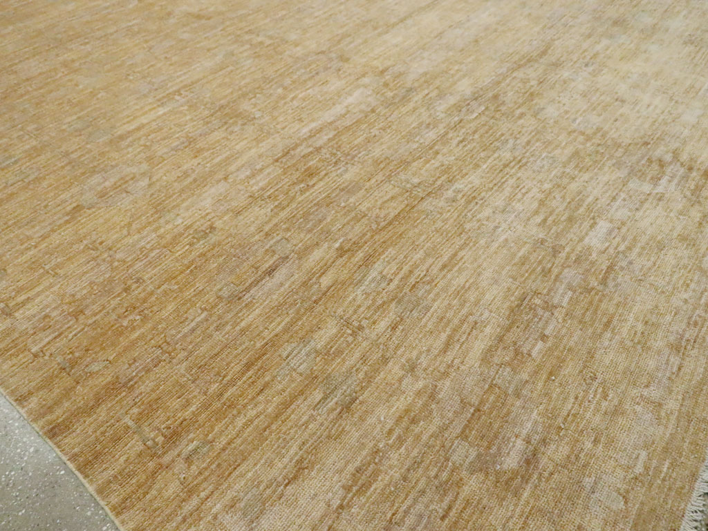 Modern Turkish Anatolian Oversize Carpet, No.29622 - Galerie Shabab