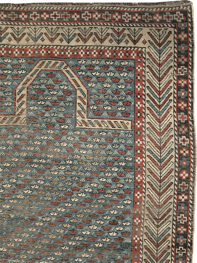 Distressed Antique Caucasian Shirvan Throw Rug, No.29626 - Galerie Shabab