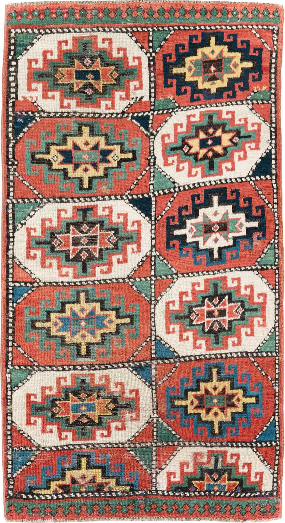 Antique Caucasian Kazak Throw Rug, No.29632 - Galerie Shabab