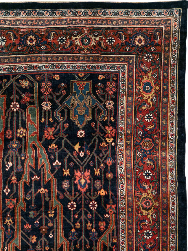 Antique Persian Bidjar Carpet, No.29636 - Galerie Shabab