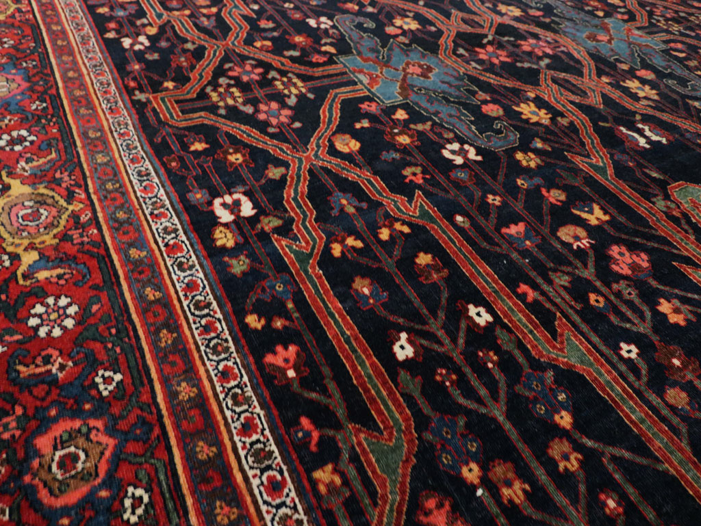Antique Persian Bidjar Carpet, No.29636 - Galerie Shabab