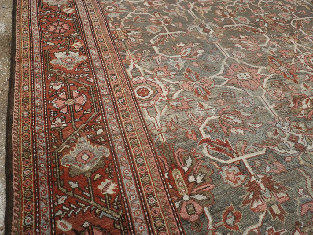 Antique Persian Mahal Carpet, No.29637 - Galerie Shabab