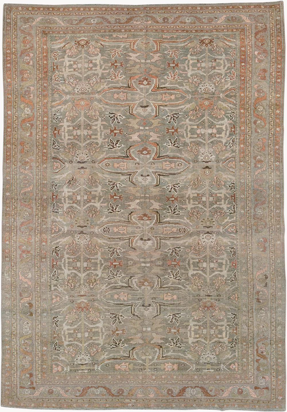 Antique Persian Bidjar Accent Carpet, No.29638 - Galerie Shabab