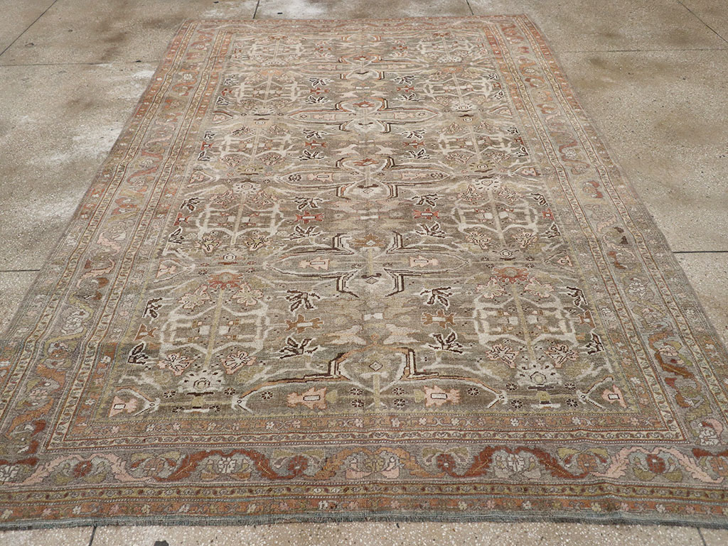Antique Persian Bidjar Accent Carpet, No.29638 - Galerie Shabab