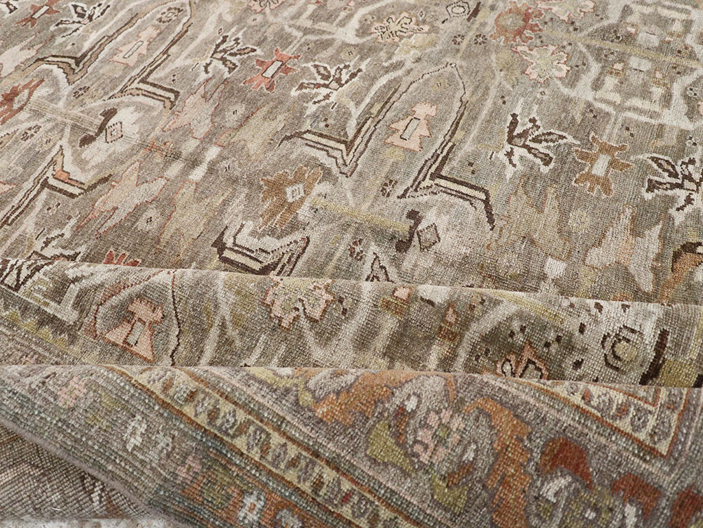Antique Persian Bidjar Accent Carpet, No.29638 - Galerie Shabab
