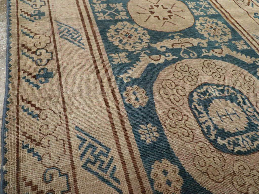 Antique East Turkestan Khotan Gallery Rug, No.29647 - Galerie Shabab