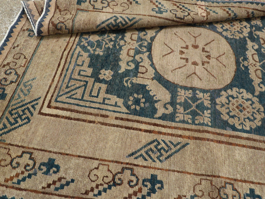 Antique East Turkestan Khotan Gallery Rug, No.29647 - Galerie Shabab