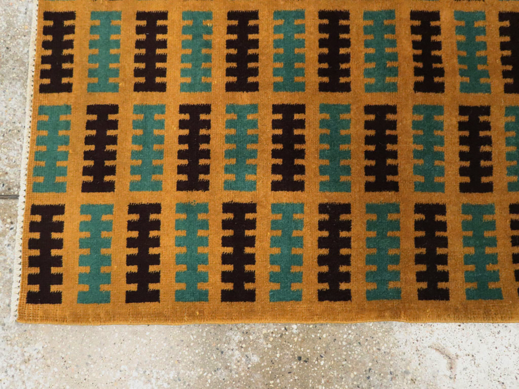 Vintage Turkish Anatolian Runner, No.29660 - Galerie Shabab