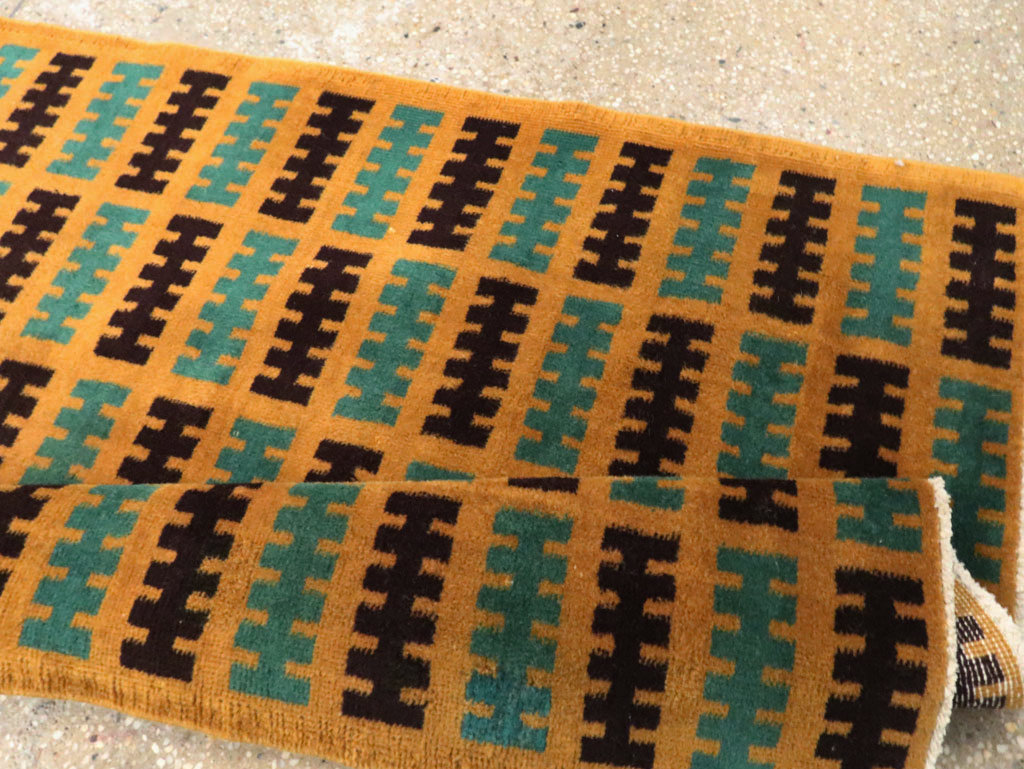 Vintage Turkish Anatolian Runner, No.29660 - Galerie Shabab