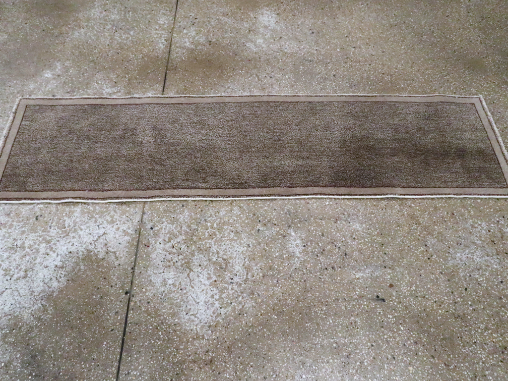 Modern Style Vintage Persian Mashad Small Runner, No.29664 - Galerie Shabab