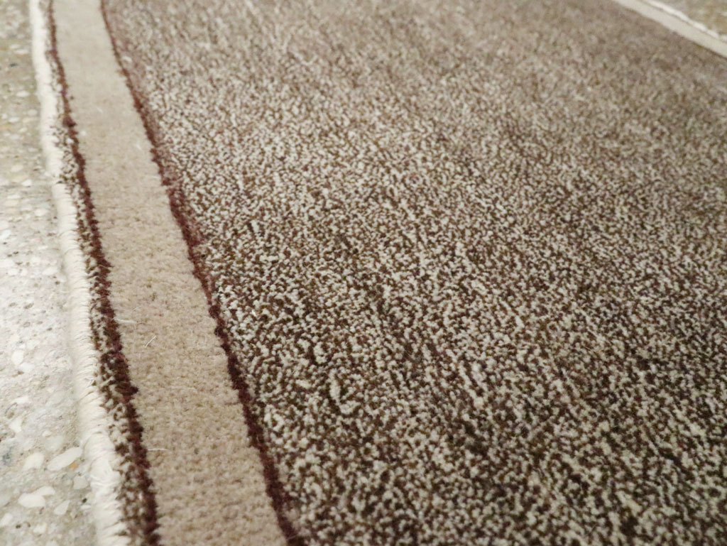 Vintage Persian Mashad Small Throw Rug, No.29666 - Galerie Shabab