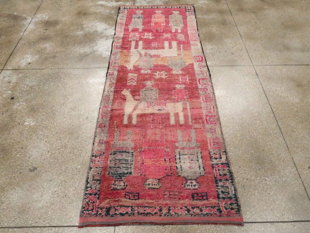 Vintage Turkish Anatolian Pictorial Runner, No.29676 - Galerie Shabab